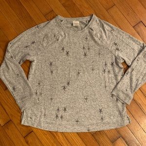 Soma brand ladies gray stars sweater size L. Incredible soft and beautiful